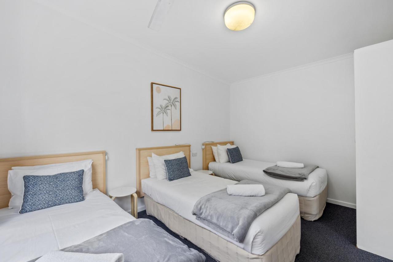 Ocean Park Motel & Holiday Apartments Coffs Harbour Exterior photo