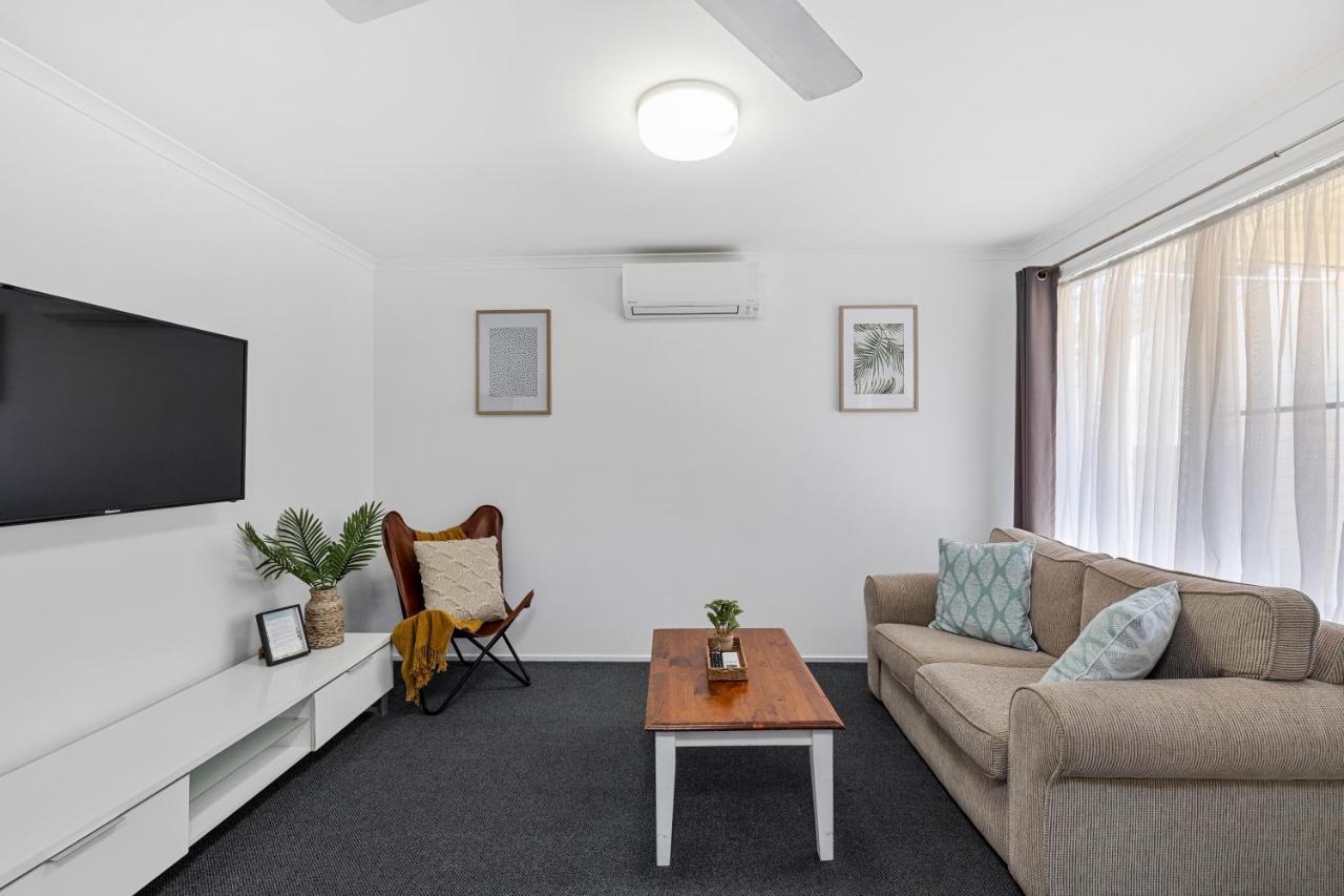 Ocean Park Motel & Holiday Apartments Coffs Harbour Exterior photo