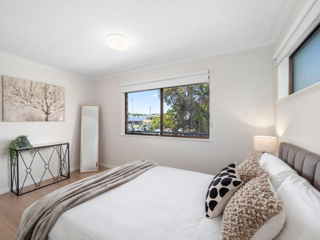 Ocean Park Motel & Holiday Apartments Coffs Harbour Exterior photo